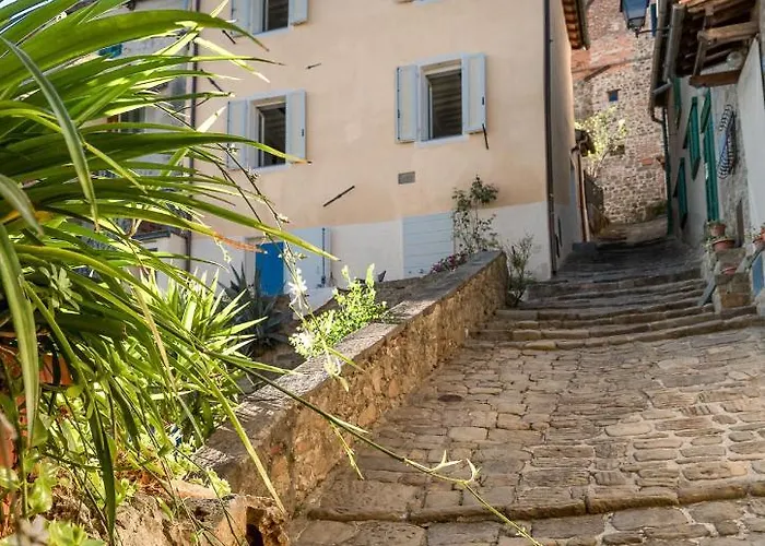Casa Castello Коллоди